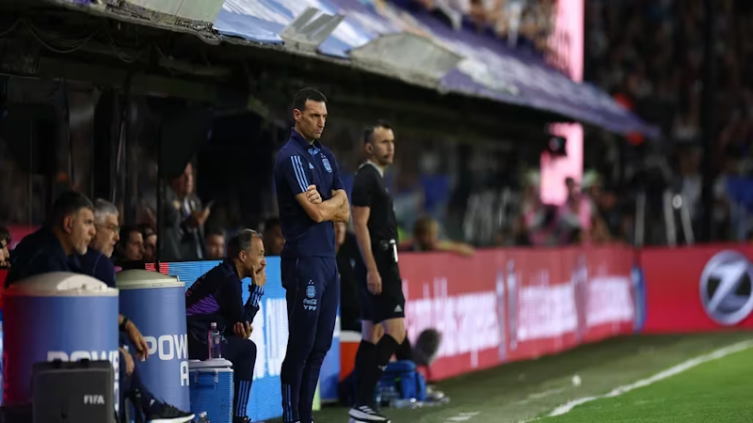  Scaloni: fuerte autocrítica por la derrota con Uruguay