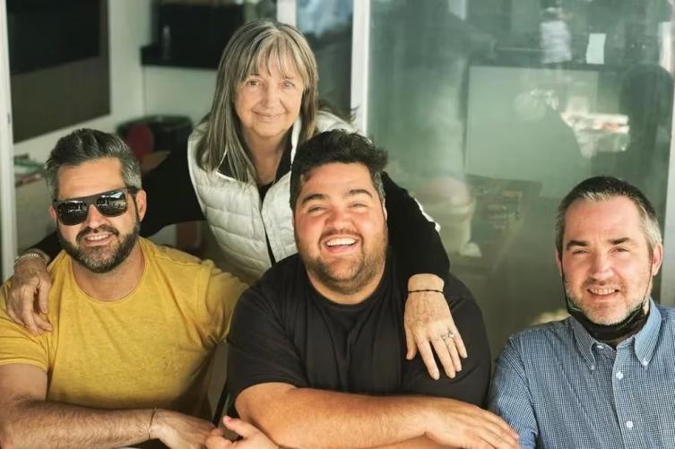 El conmovedor mensaje de Darío Barassi por el delicado estado de salud de su madre: “Viejita, tranquila”