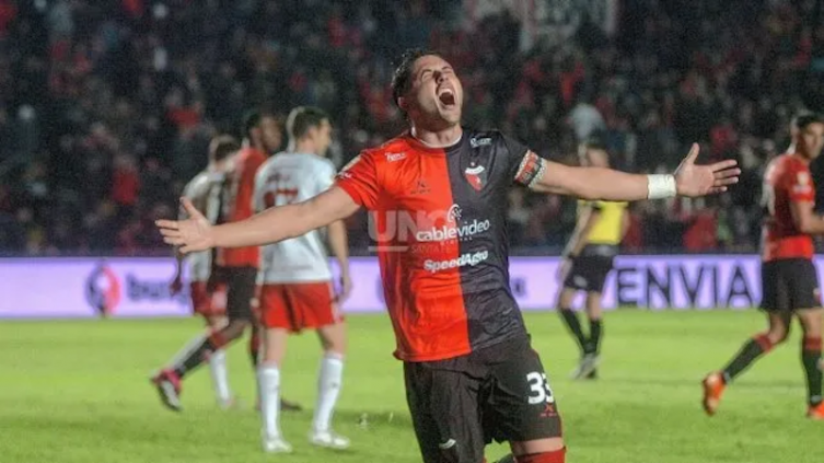Facundo Garcés jugaria su último partido en Colón