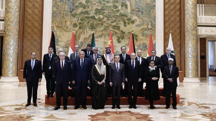 La diplomacia china llamó a 