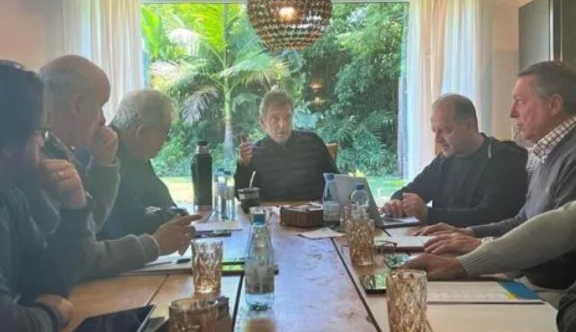Sergio Massa reúne a su equipo y evalúa sus pasos a seguir en Economía