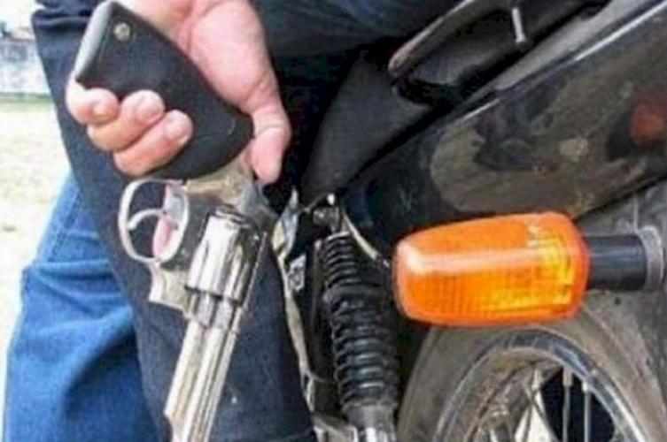 Acordó un punto de entrega para vender un celular y le robaron