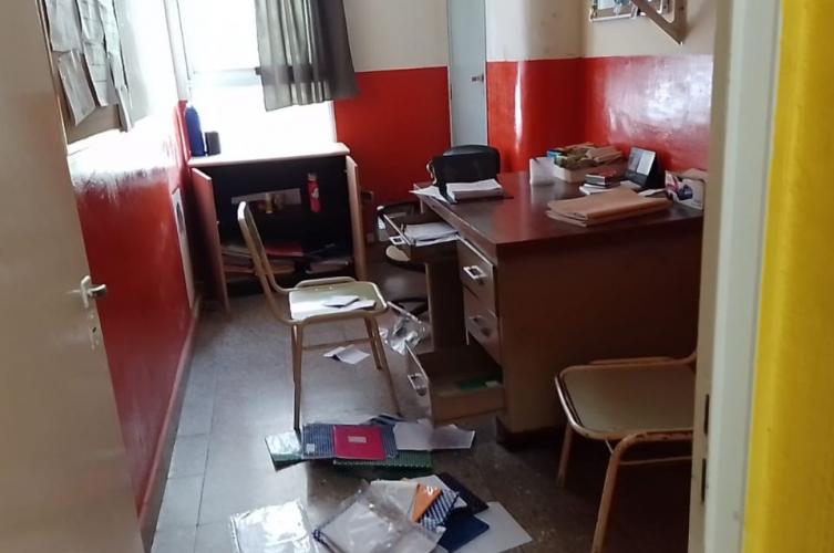 Por segunda vez en la semana entraron a robar a una escuela