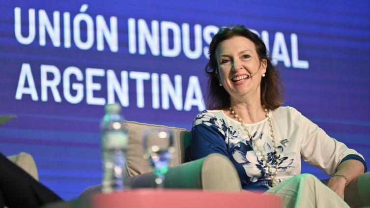 Mondino afirmó que si el Congreso no aprueba leyes clave, se puede hacer
