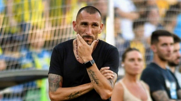 Newell's hizo oficial las salidas de Pablo Guiñazú y Facundo Quiroga