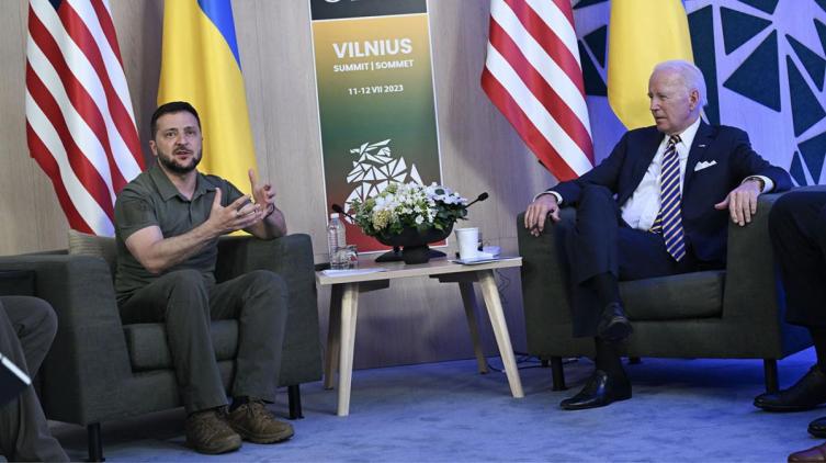 EEUU y Ucrania cerraron un acuerdo para aumentar la producción armamentística de Kiev