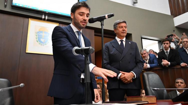 Ignacio Torres reivindicó a la política 