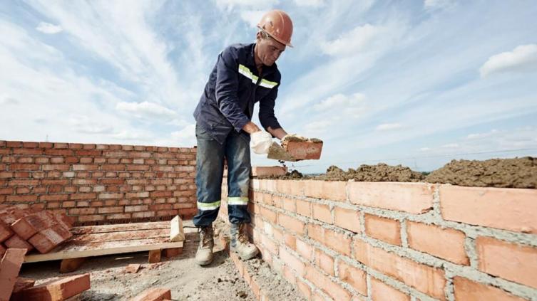 Depositan un bono de 10.000 pesos a los titulares del Potenciar Trabajo