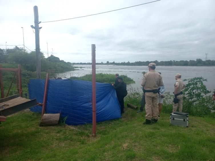 Hallaron un cadáver flotando en inmediaciones del Club Náutico Sur 