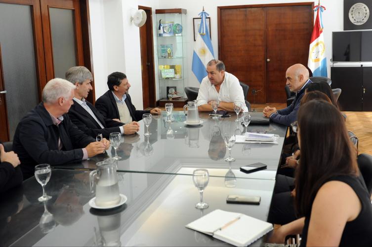 La Municipalidad y la EPE trabajan en un proyecto para Mayoraz y Los Hornos