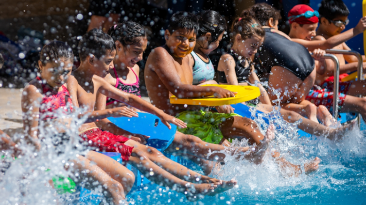 Niños y adolescentes disfrutarán de las escuelas de verano 
