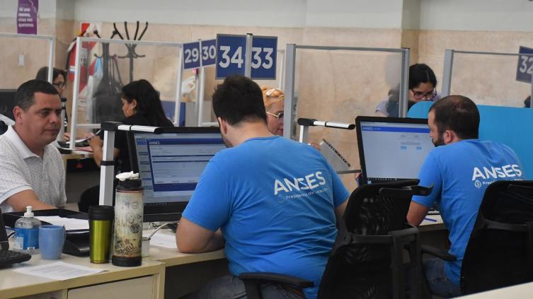 No renovarán los contratos de la administración pública iniciados en 2023