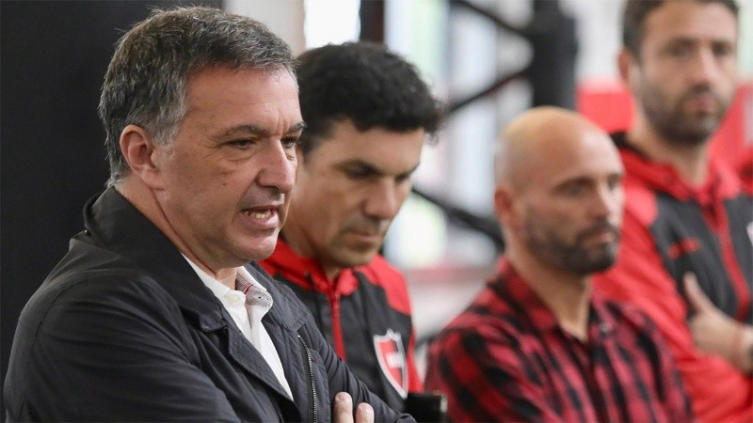 Ignacio Astore sobre la agenda de Newell ´s
