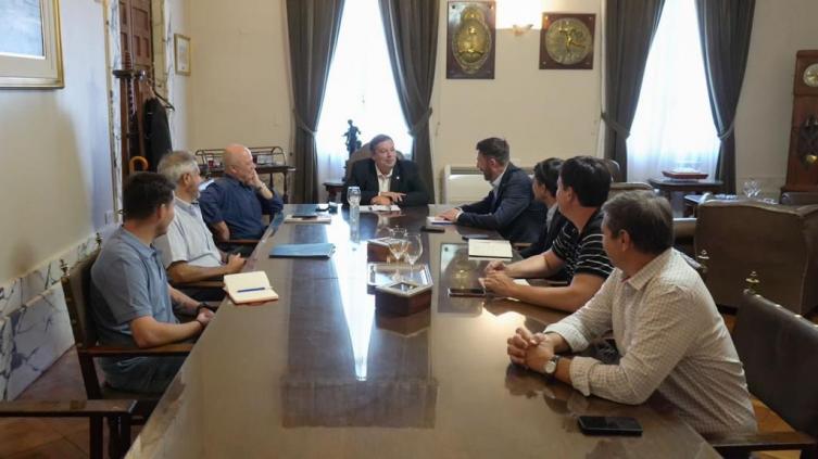 Provincia articula estrategias de calidad ambiental con universidades nacionales