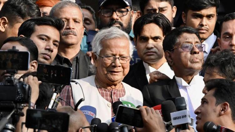 El Nobel de la Paz Muhammad Yunus fue condenado a seis meses de prisión en Bangladesh
