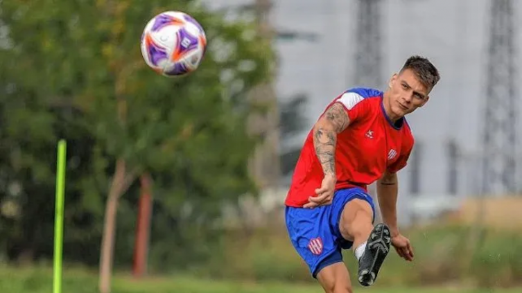 Unión no aceptó la oferta de Boca por Kevin Zenón