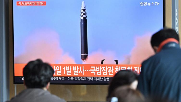 Corea del Norte disparó 200 proyectiles y evacuaron dos islas surcoreanas