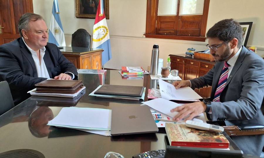 El senador Michlig mantuvo una “extensa reunión de trabajo” con Pullaro