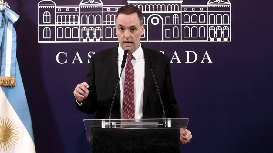 Adorni calificó a 