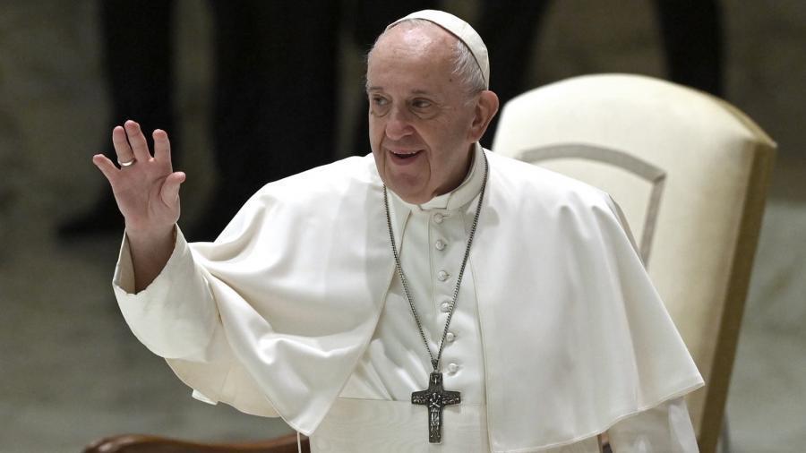 Francisco confirmó su encuentro con Milei y dijo que su visita al país es una 