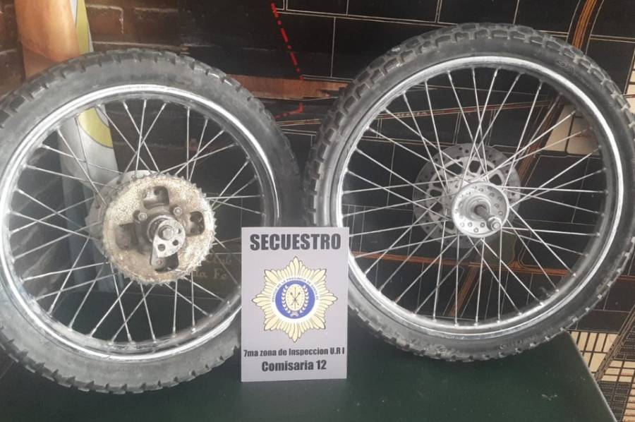 Robó ruedas de moto y lo detuvieron cuando las quiso vender en Facebook