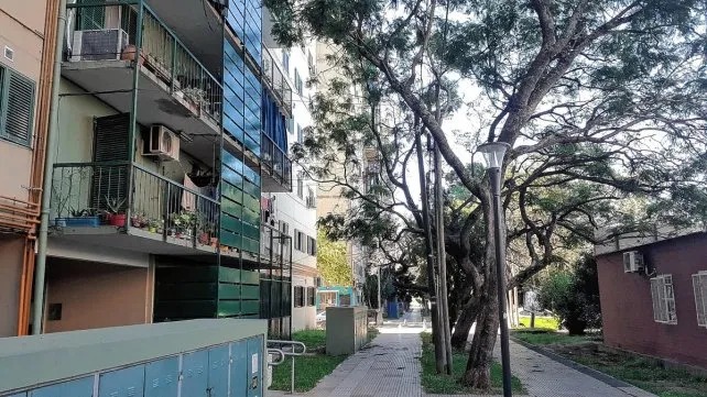 Bº El Pozo: ante la falta de iluminación e inseguridad vecinos reclaman que se instale una estación municipal