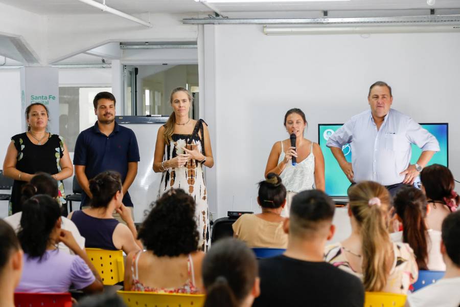 GPS Laboral: Juan Pablo Poletti dio inicio al programa de cursos para jóvenes
