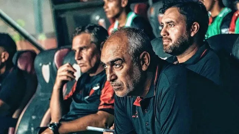 Delfino quiere un Colón 