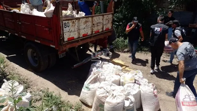 Decomisaron alrededor de 9 toneladas de maíz robadas a un tren 