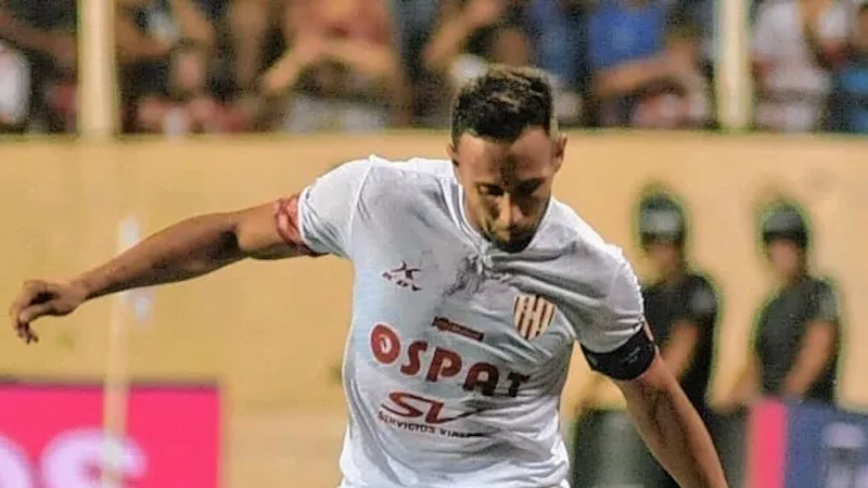 Corvalán habló del cruce con un plateísta