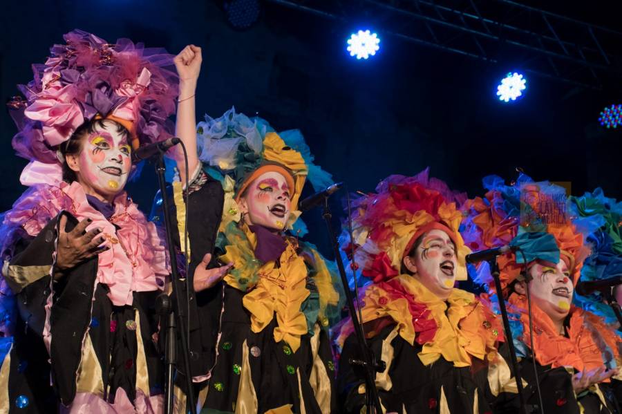 Los festejos de carnaval se despiden al son de las murgas en el Anfiteatro del Parque del Sur