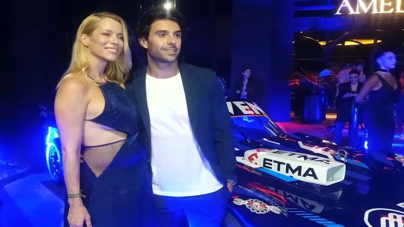 Manu Urcera presentó su Ford de TC