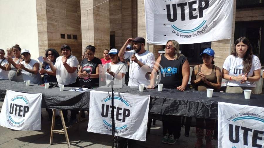 Organizaciones sociales se manifestaron frente a la Municipalidad
