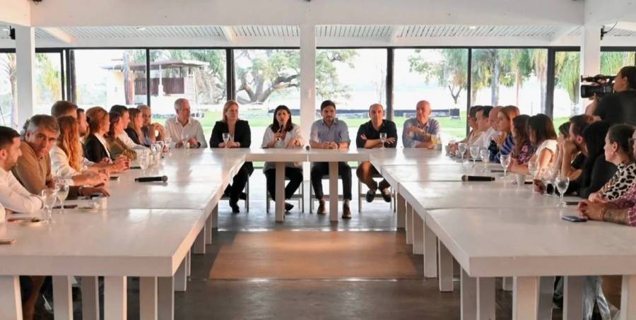 Vuelve a reunirse la mesa política del frente Unidos para Cambiar Santa Fe
