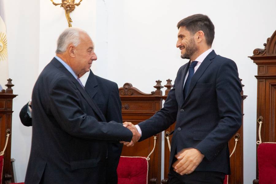 Rafael Gutiérrez pidió cubrir las 54 vacantes de jueces en la provincia