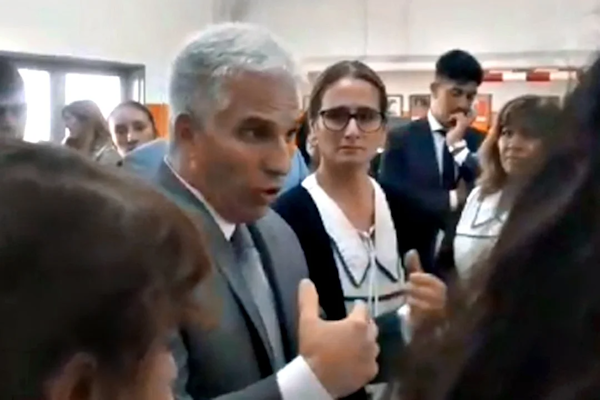 San Luis: docentes lloraron frente el gobernador Poggi por su situación salarial