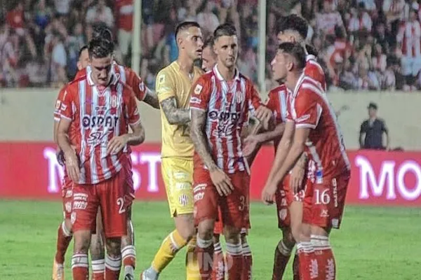 Vera, fue el único que habló en Unión tras el empate