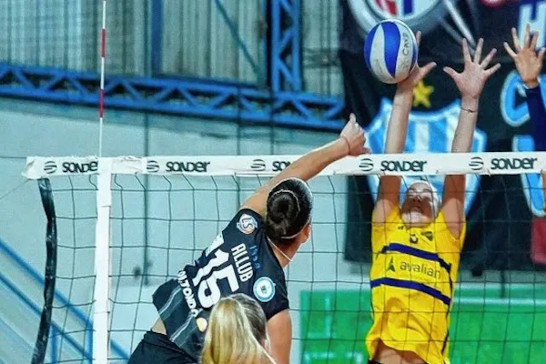 Boca Juniors aventajó a Vill Dora en el primer partido de los playoffs
