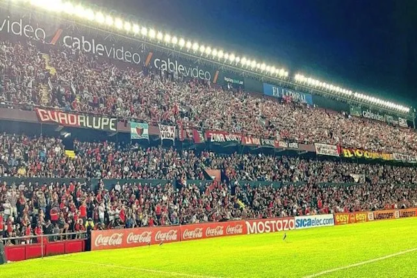 Colón con dos informaciones importantes para sus socios