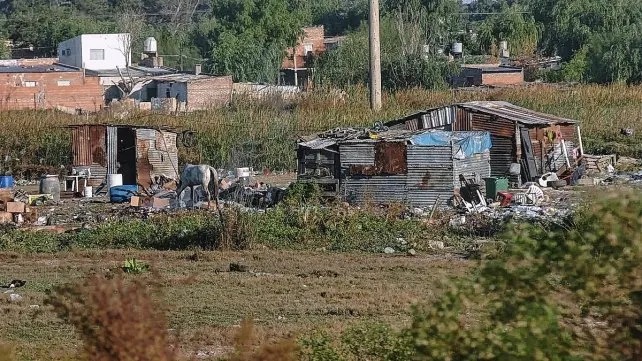 En el Gran Santa Fe, el 48,7% de la población es pobre y hay más de 83 mil indigentes