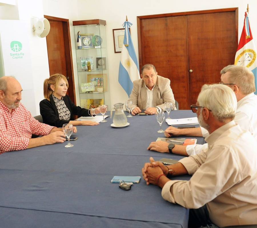 Municipalidad y ASSA buscan prevenir la aparición de nuevos socavones