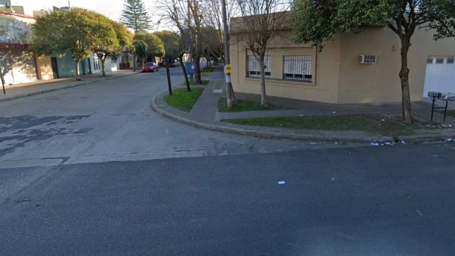 Barrio Sur: fue a ver a Colón y le robaron el auto