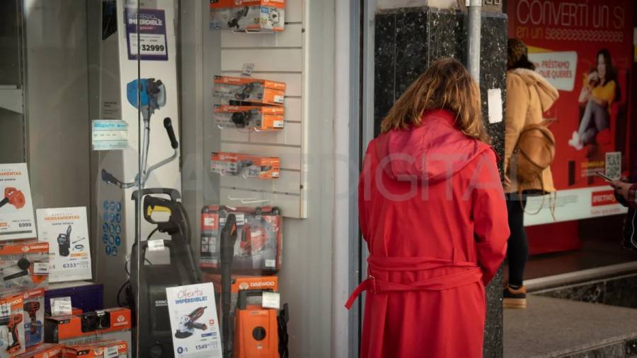 Pocas ventas y aumento de los costos: preocupante informe del Centro Comercial 
