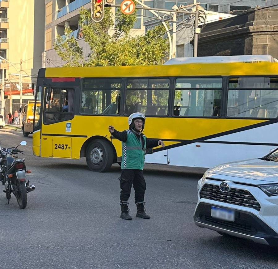 Tránsito: corte en calle 9 de julio y Boulevard Pellegrini