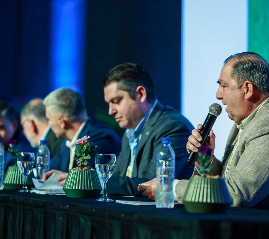 Poletti participó de la VI Asamblea de Intendentes de la Red Argentina de Municipios Frente al Cambio Climático
