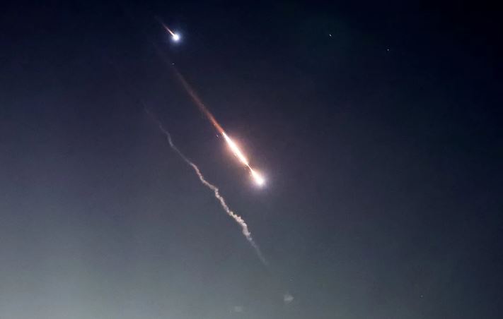 Israel dice que responderá al ataque con misiles y drones de Irán