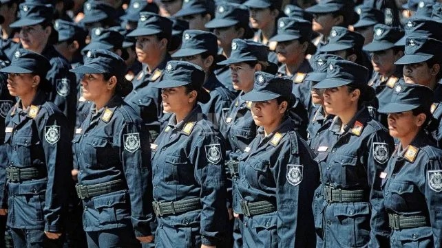 Ocho de cada diez policías provinciales aseguran que no pueden cubrir la canasta básica
