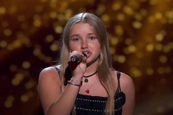 La hija de Valeria Mazza, debutó en “La Voz Kids” de España