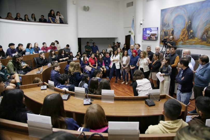 Con la participación de más de 30 escuelas, volvió el Concejo Joven