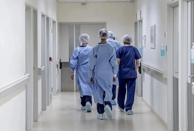 Lapidario informe sobre la salud en Argentina según una prestigiosa revista médica británica